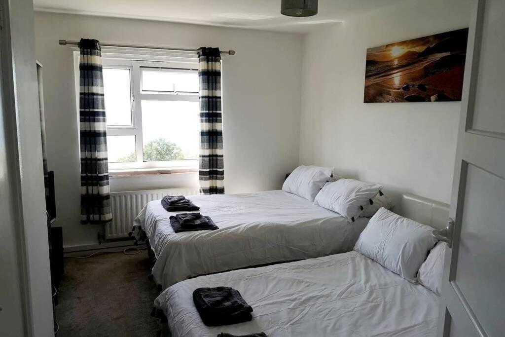 Jurassic View 3 Bed House With Hot Tub Villa Castletown  Exteriör bild